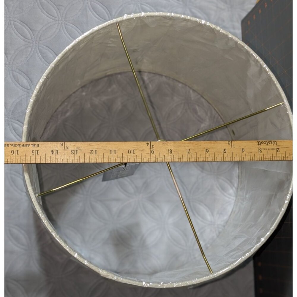 Lampshade Del Sol beige drum 15-in top diameter, 16 bottom diameter, 11-in heigh